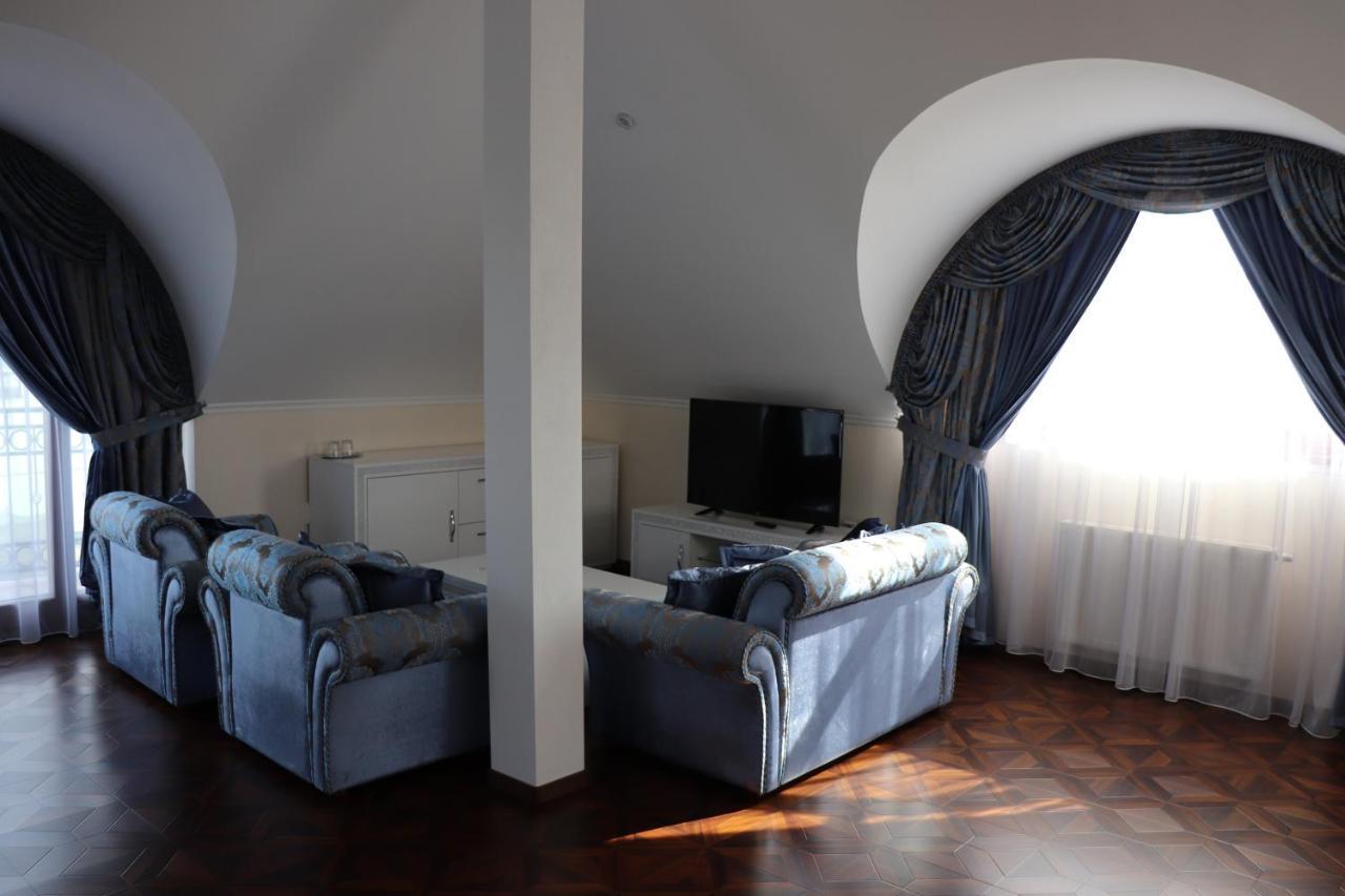 Hotel Viliam Frano Nitra Extérieur photo